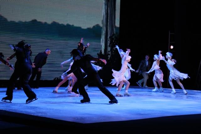 Swan Lake On Ice